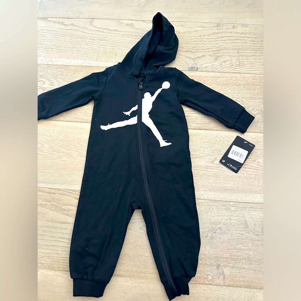 Nike Baby Jordan Onesie Jumpsuit size 12 months